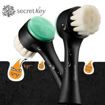 Black Out Dual Pore Brush Secret Key