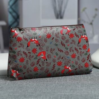 Косметичка простая 